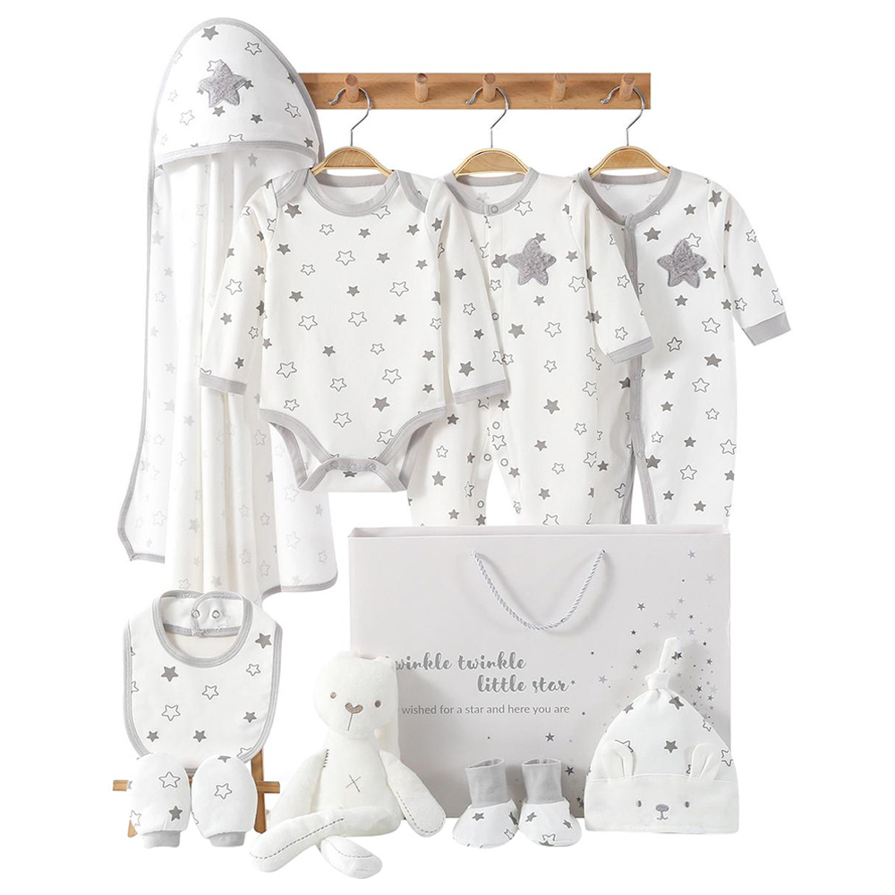 Tiny Toes - 9-Piece Newborn Essentials Gift Set with Star Print 0-3 Months