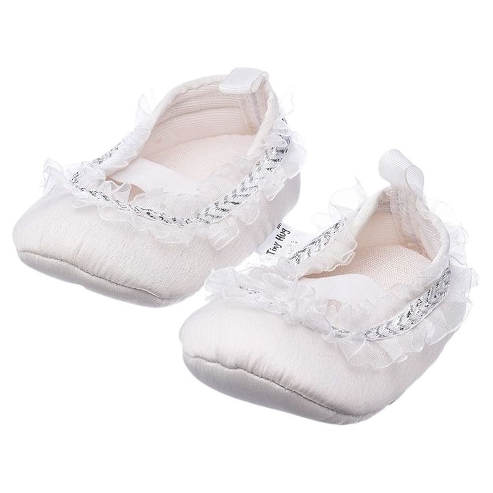 Tiny baby deals booties