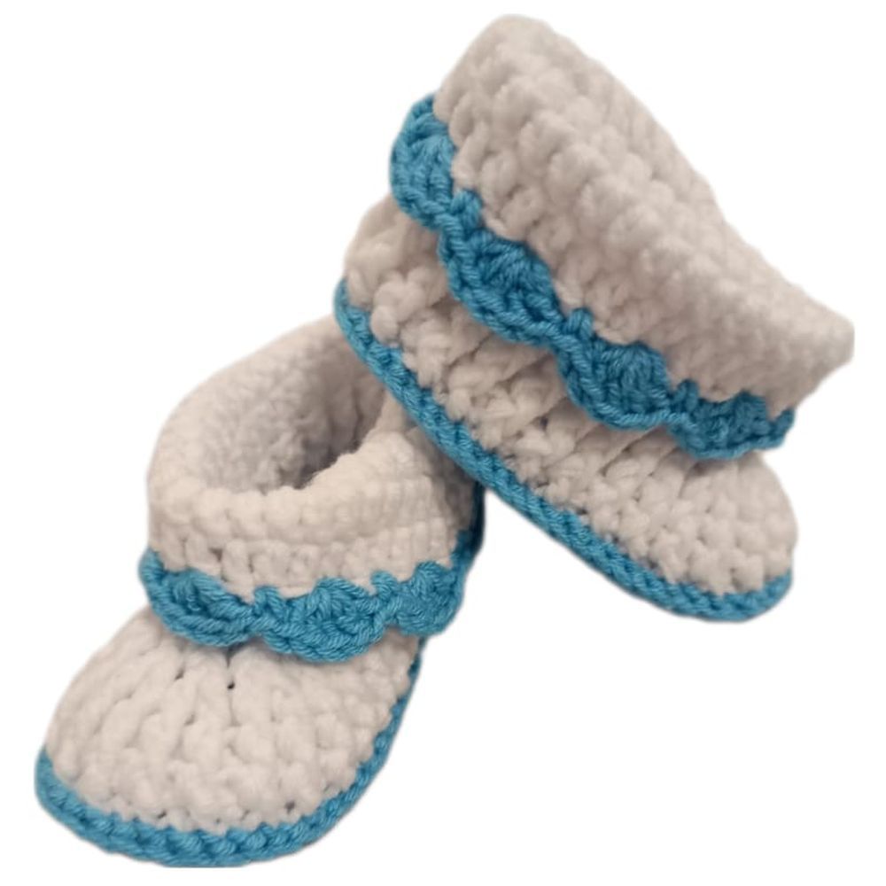 Pikkaboo HeavenlyHugs Handmade Crochet Booties Blue White