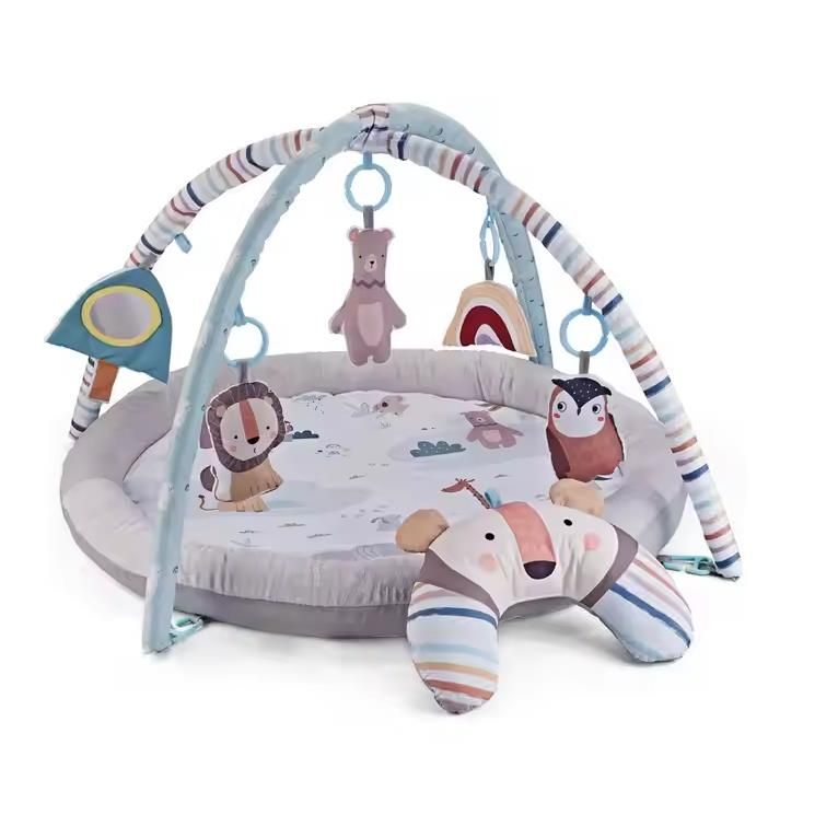 A Thousand & One Cuddles - Plush Safari Theme Playmat With Toys