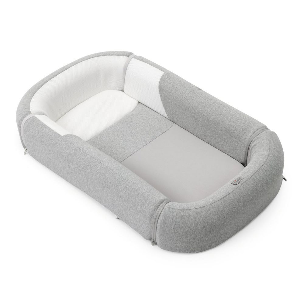 Chicco - 3-In-1 Mommy Pod - Grey