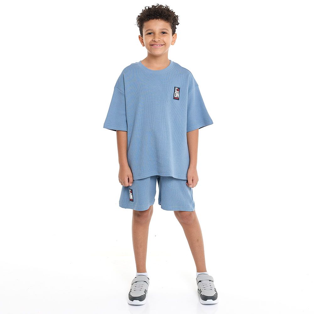 Victor And Jane - Boys Outfit With T- Shirt With Label Detail And Shorts Cord Set - Light Blue