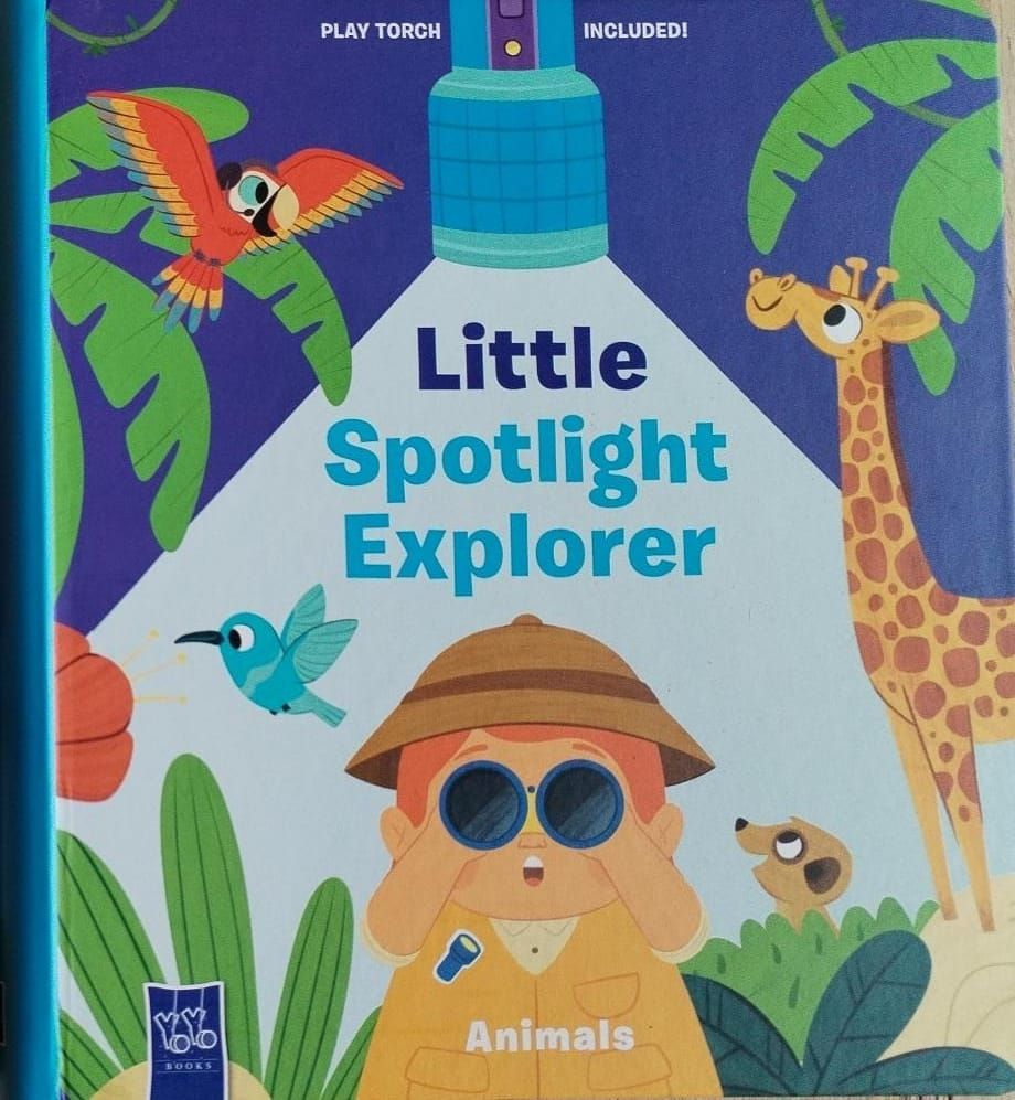Hat & Big Books - Junior Spotlight Discovery - Animals