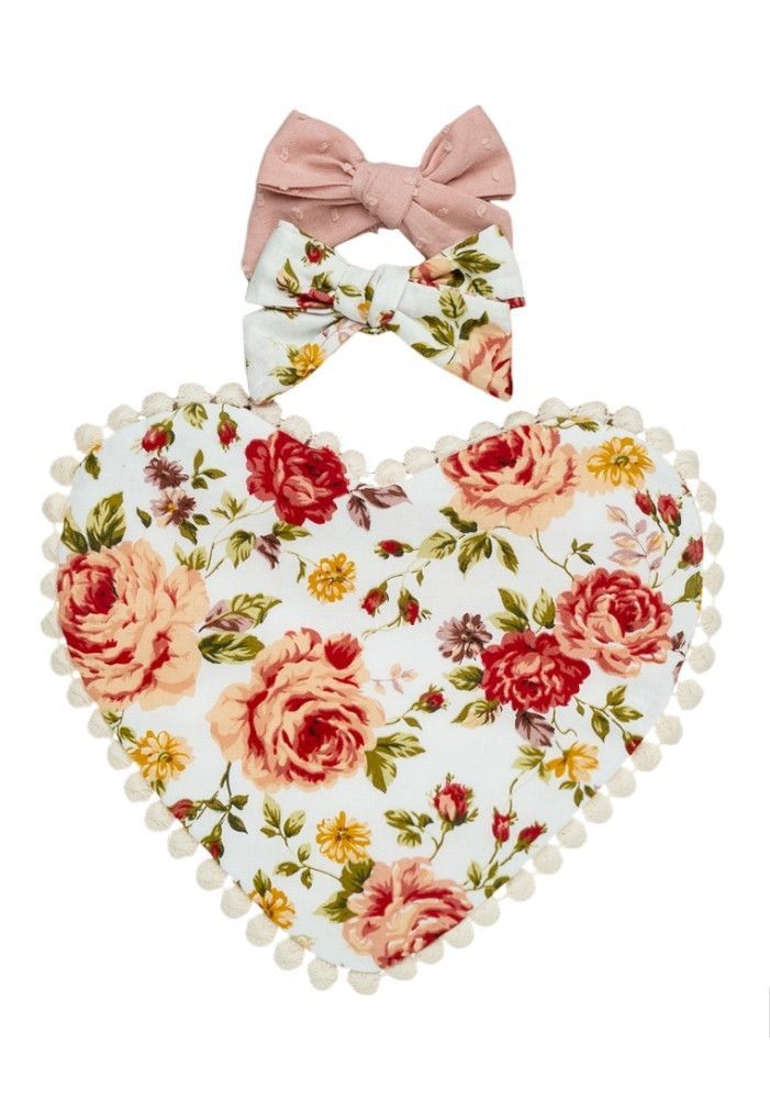 Bambimici - Amara Heart Shaped Baby Bib And Ribbon Bow Headband Set - Floral Cream
