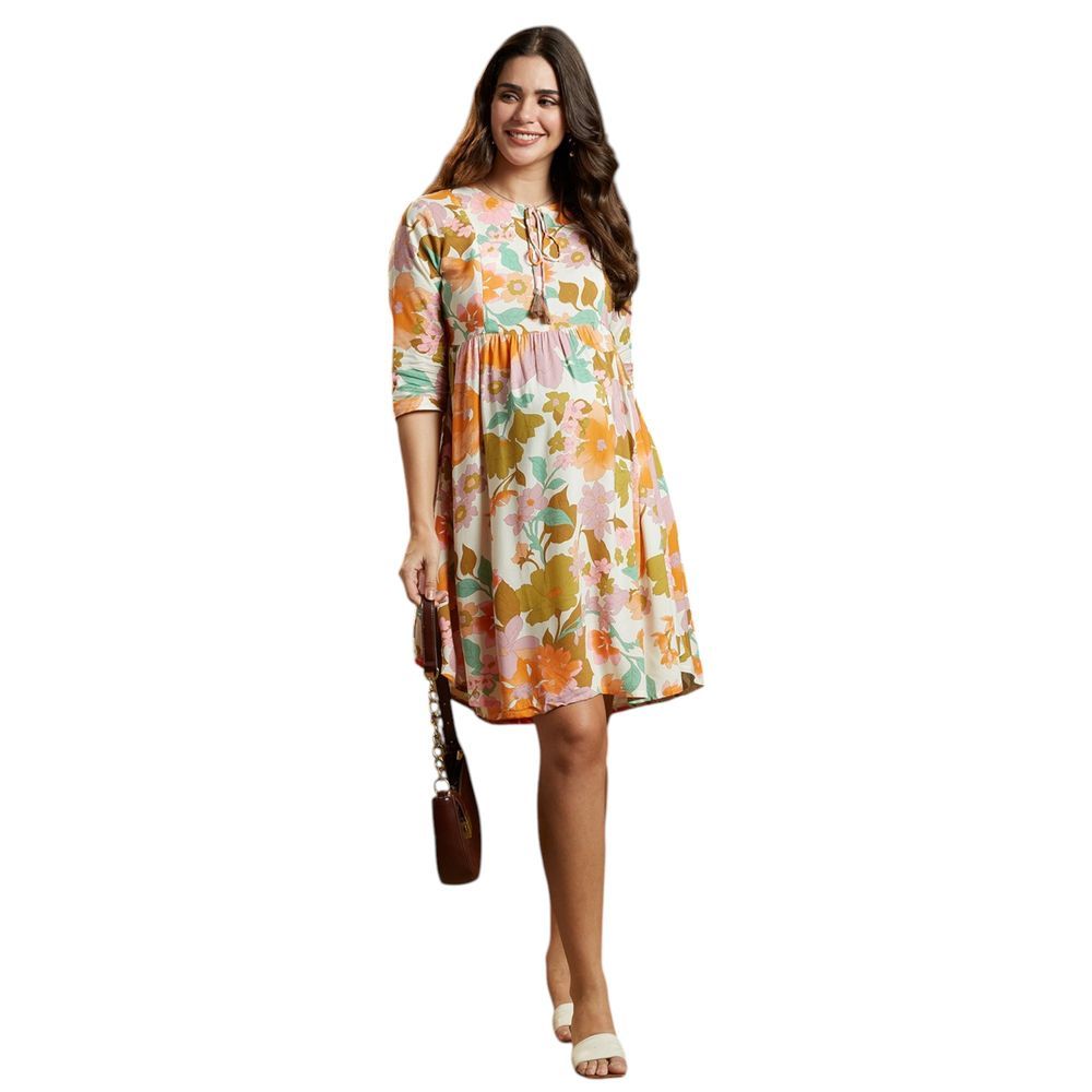 Mother's Nest - Charming Flowered Pattern Maternity Dress - Multicolor