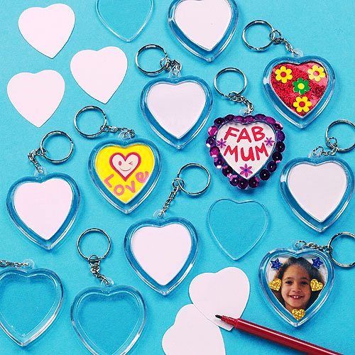 Baker Ross Design a Heart Keyring (Pack of 6)