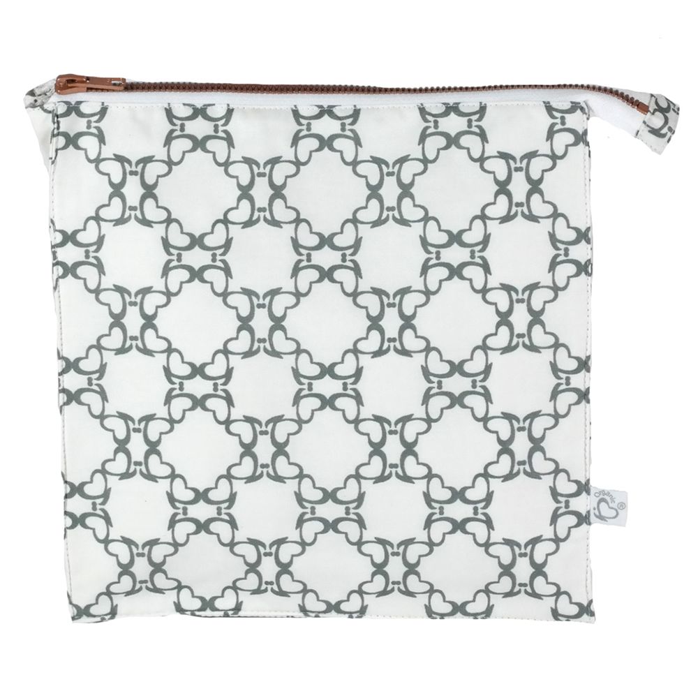 Me - Organic Toiletry Bag - Quatrefoil