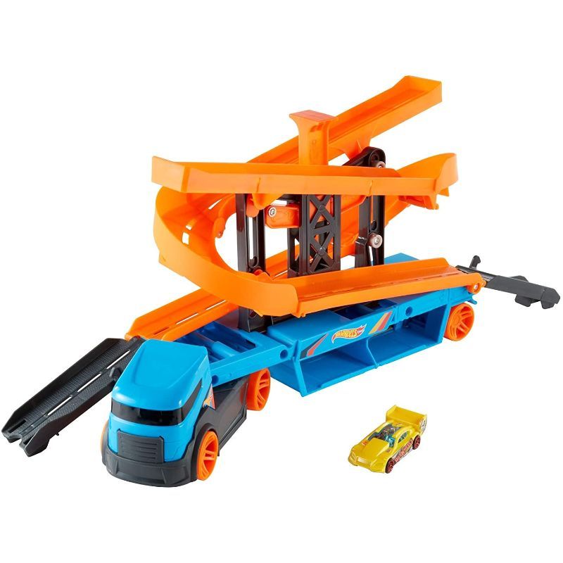 Hot wheels stunt & cheap go hauler with 10 vehicles
