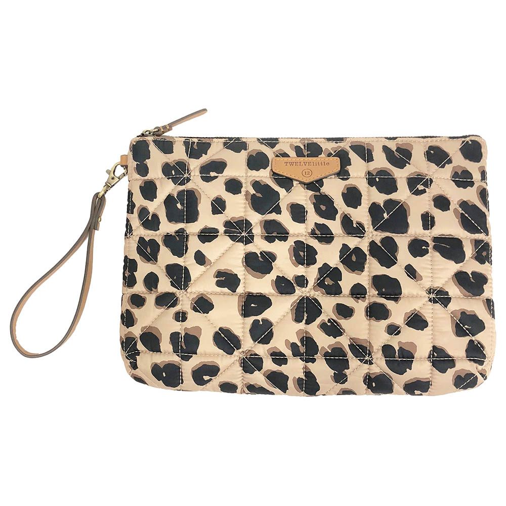 Changing pouch shop