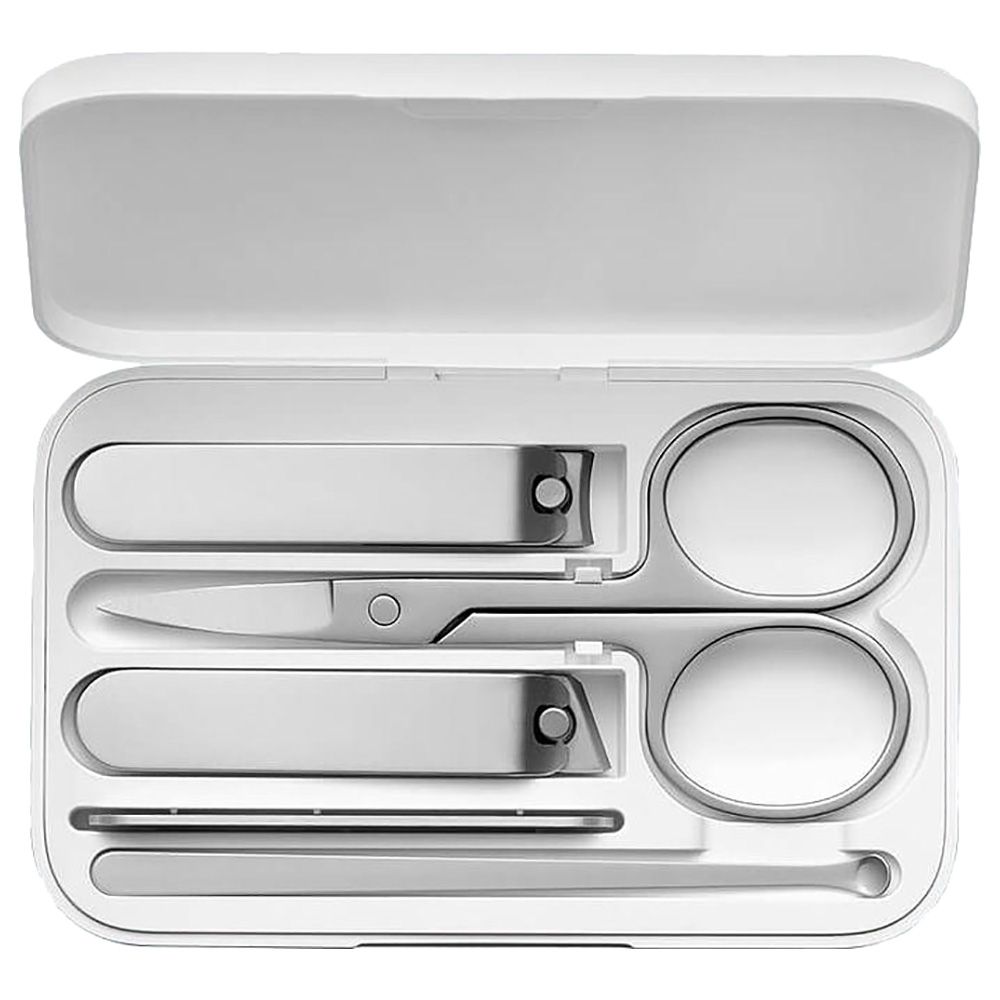 Buy Dkuy Nail Art Clipper Pedicure Manicure Tweezer With Nail Cutter  Earpick Tool Set Kit CasualGift Set Online at Best Prices in India -  JioMart.