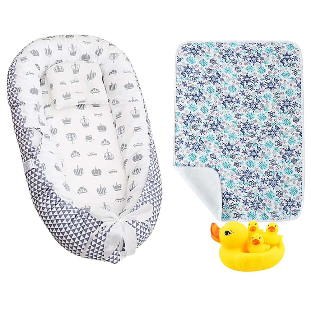 Star Babies - Baby Sleeping Bed Pod with Reusable Changing Mat & Rubber Duck - Grey