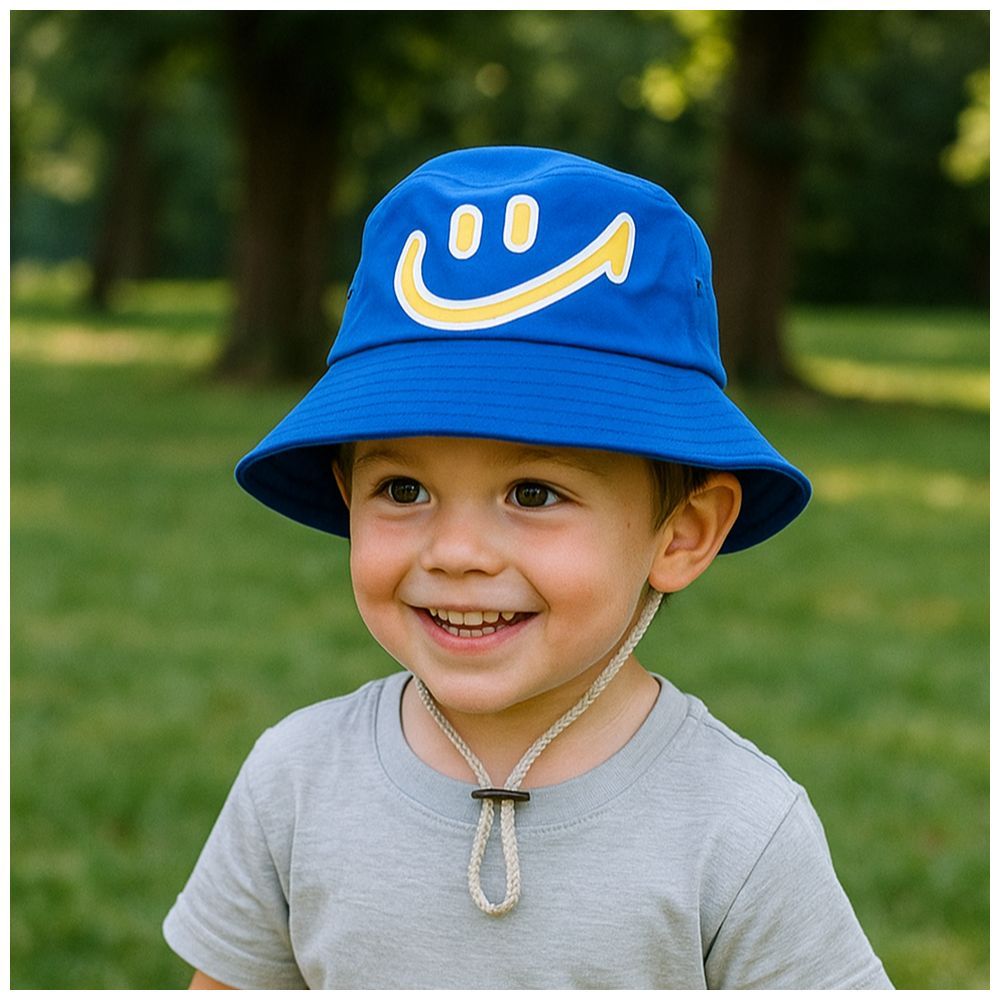 Wonder Kids Smiley Logo Detail Bucket Hat