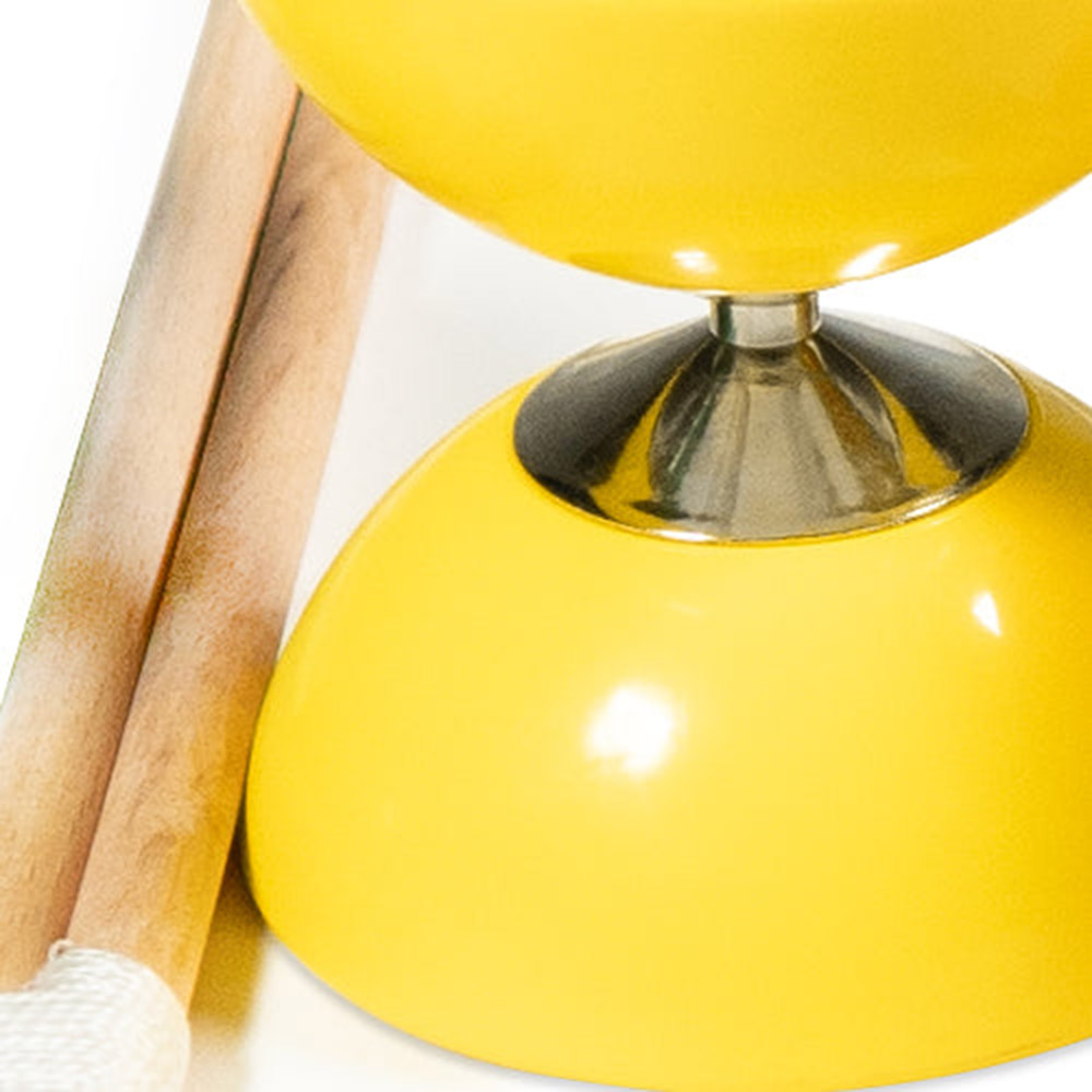 Dawson Sports - Juggling Bearing Diabolo With Sticks - Yellow