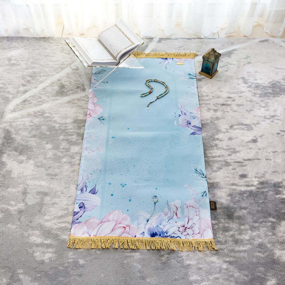 HilalFul Golden Tassel Prayer Mat - Charming Blue
