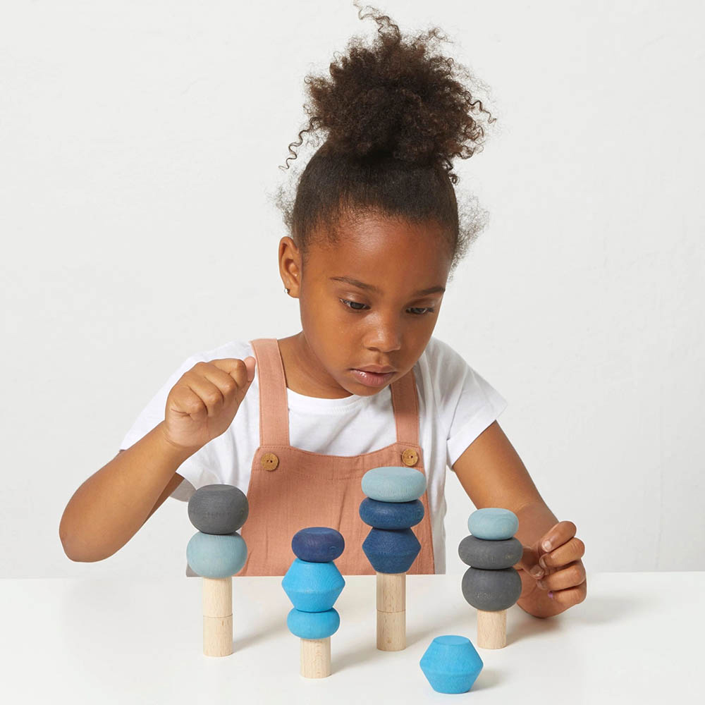 Lubulona - Winter Stacking Trees - 18pcs