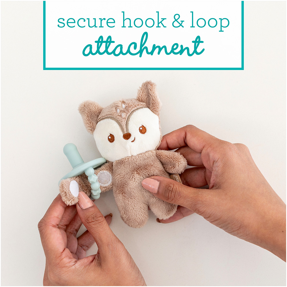 Infantino - Snuggle & Soothe Pacipal Plush With Silicone Pacifier - Deer