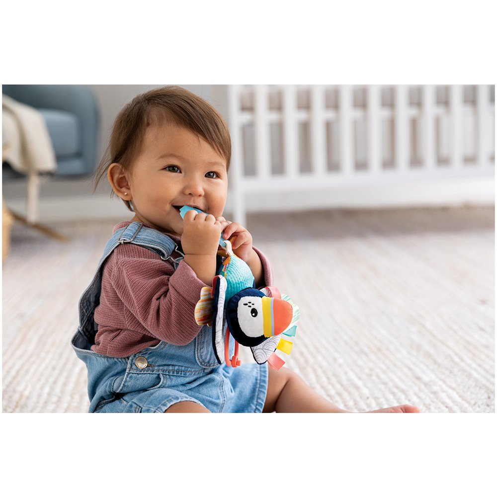 Infantino - Cuddly Puffin Teether