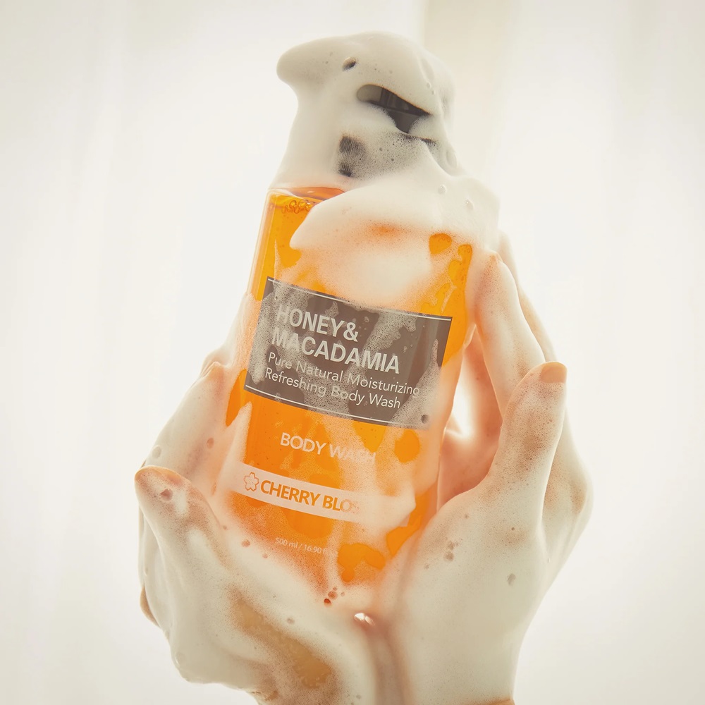 Kundal - Honey & Macadamia Body Wash 500ml - Cherry Blossom