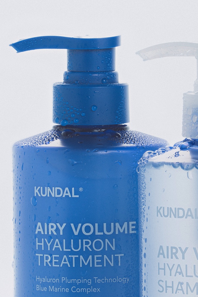 Kundal - Volumizing Hyaluronic Hair Treatment - Blossom Breeze - 500ml