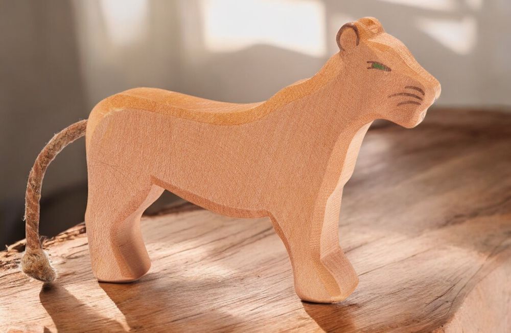 Ostheimer - Lion Female Wooden Toy - 11 cm