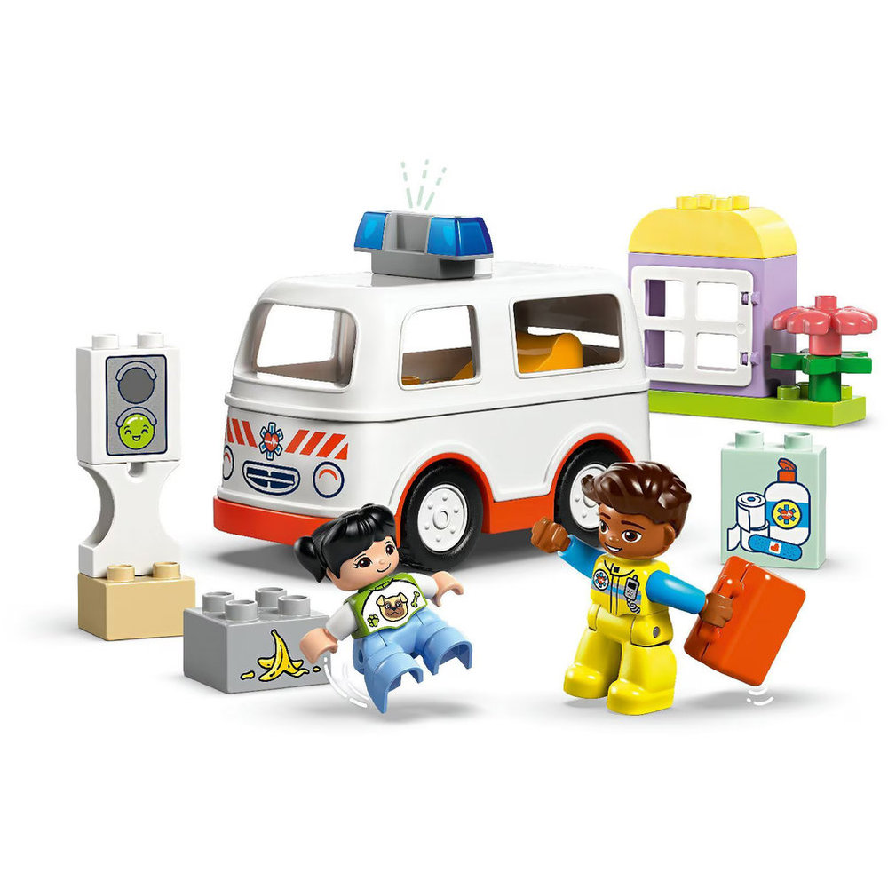 LEGO - Ambulance & Driver Building Set - 19 Pcs
