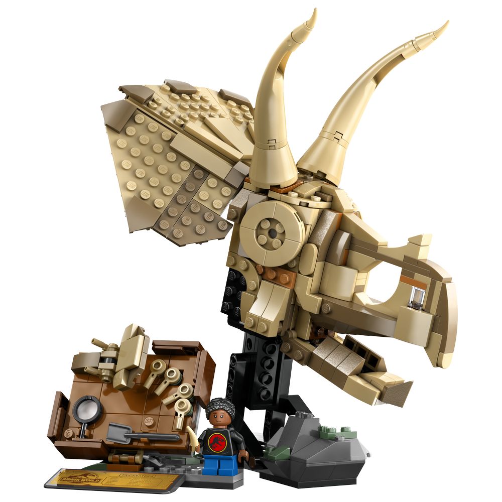 Lego - Dinosaur Fossils Triceratops Skull Building Set - 468 Pc Set