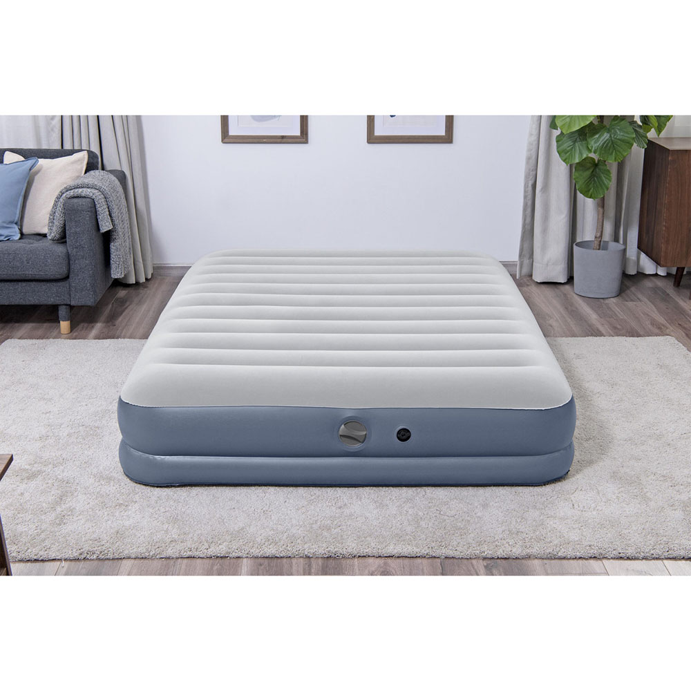 Bestway - Air Mattress With Built-In Rechargeable Pump - 36 cm