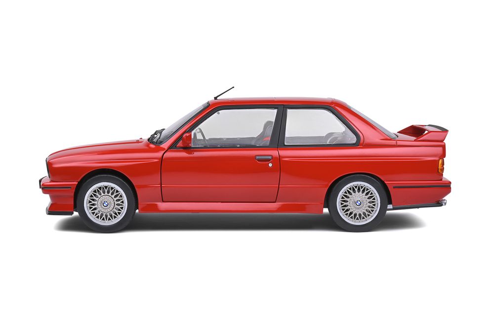سوليدو - سيارة بي إم دبليو E30 M3 موديل 1986 دايكاست - أحمر