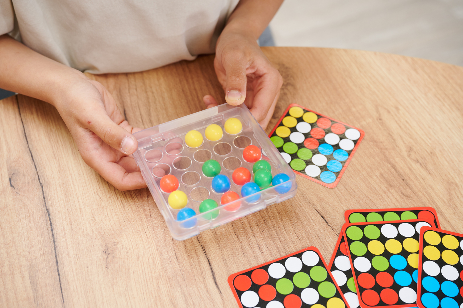 Noris - IQ Ball-Move Logical Board Game