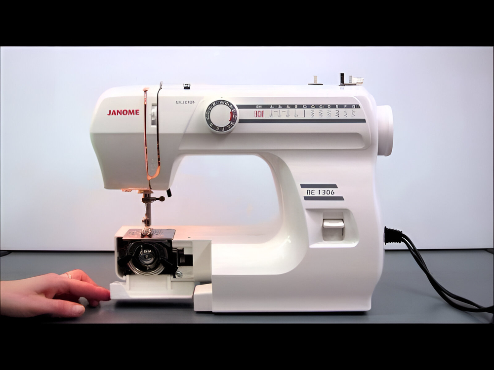 Janome Re1306 6 Stitches Sewing Machine - White
