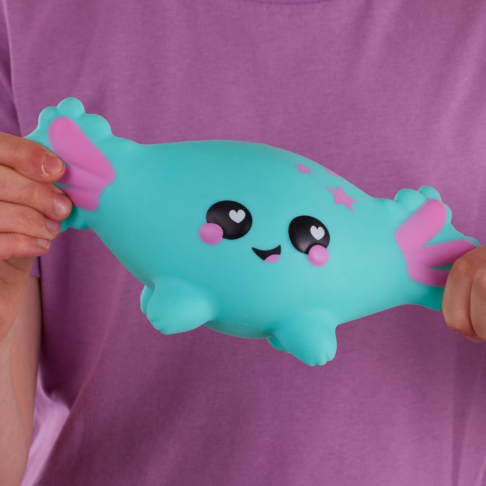 SMOOSHZEES - Luvzees Noodle Axolotl Supersoft Cuddly And Squishy Toy - Blue