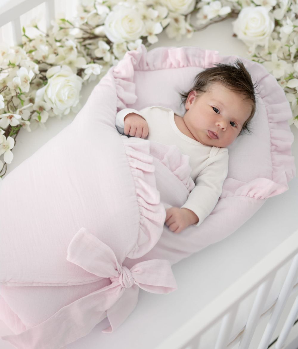 Sofija - Muslin Babynest - Baby Pink