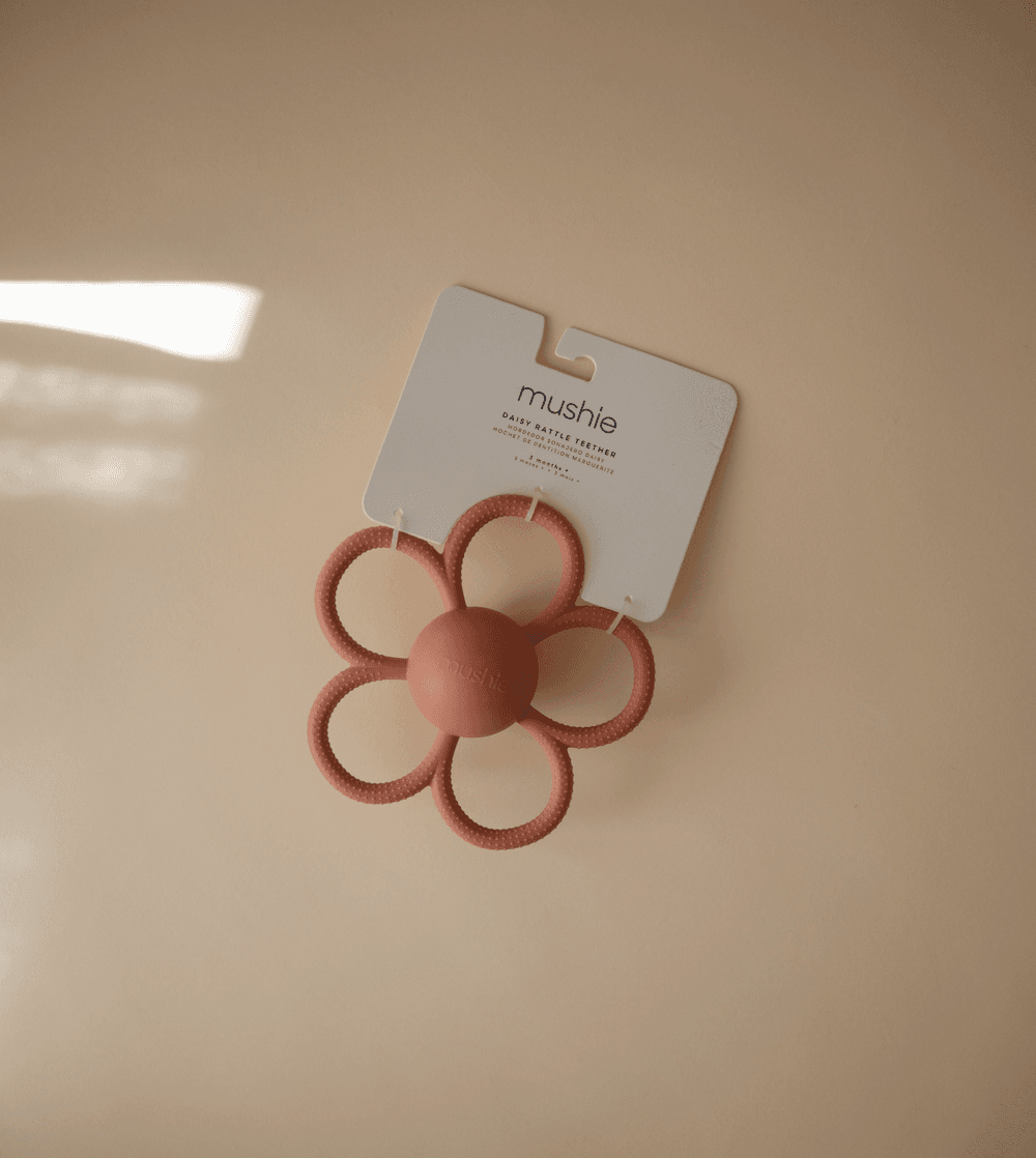Mushie - Rattle Teether - Daisy