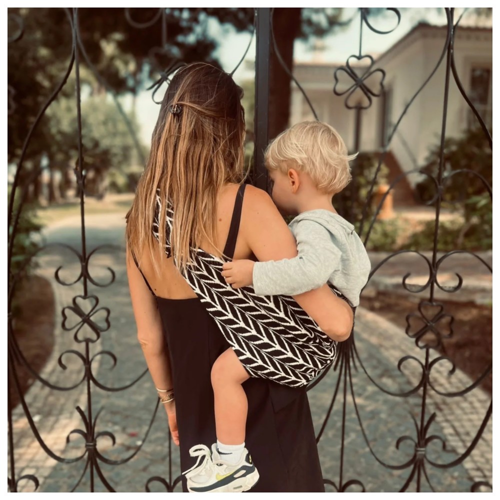 Wildride - Baby Carrier - Feathers