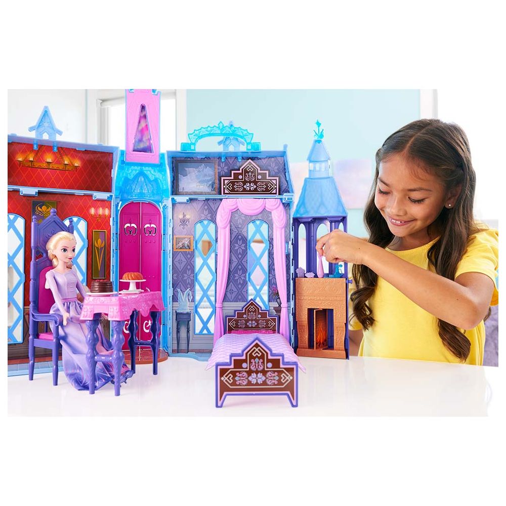 Mattel Games - Disney Frozen Arendalle Castle w/ Doll - 15pcs