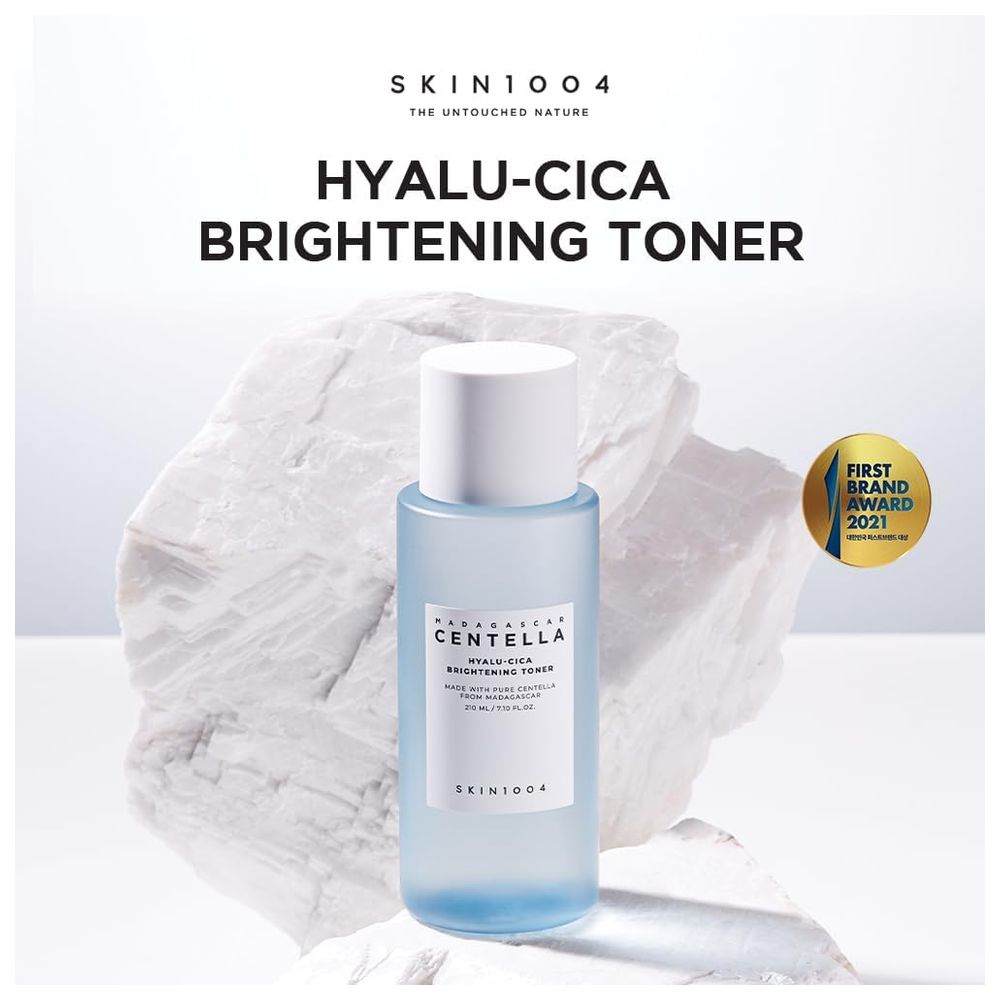 Skin1004 - Centella Hyalu Cica Brightening Toner - 210 ml