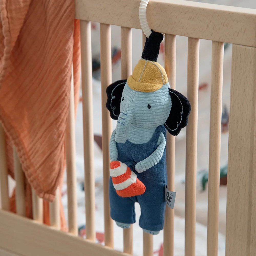Sebra - Musical Pull Toy - Elephant
