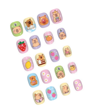 Hot Focus - Capybara Press-On Nail Set - Multicolor