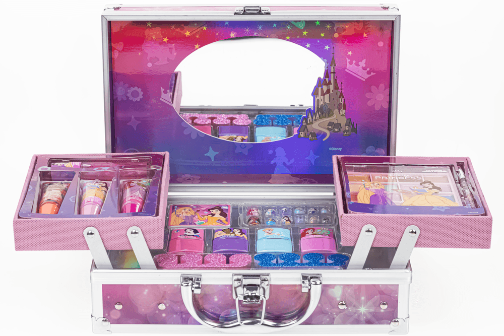 TownleyGirl - Disney Princess Train Case Cosmetic Set