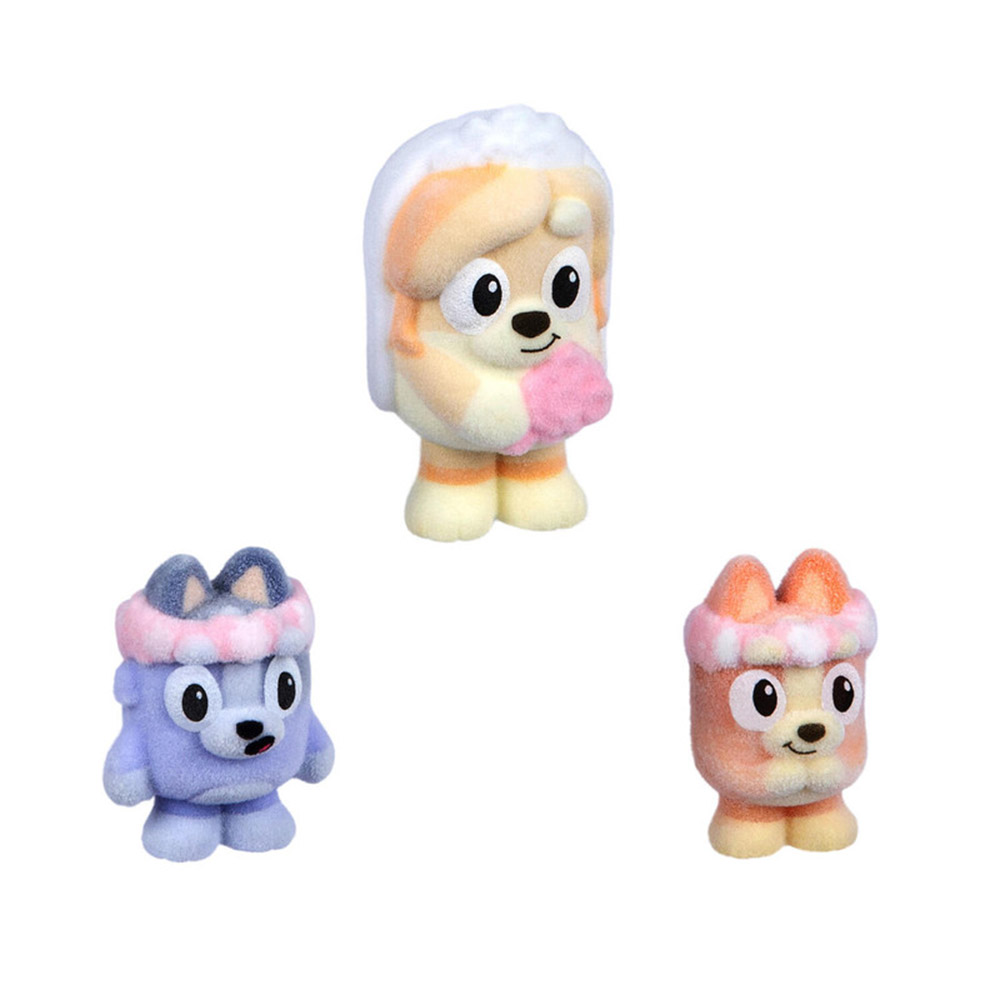 Bluey - Fuzzies Episode Pack Display Case And Figures - The Sign - 3 Pc Set