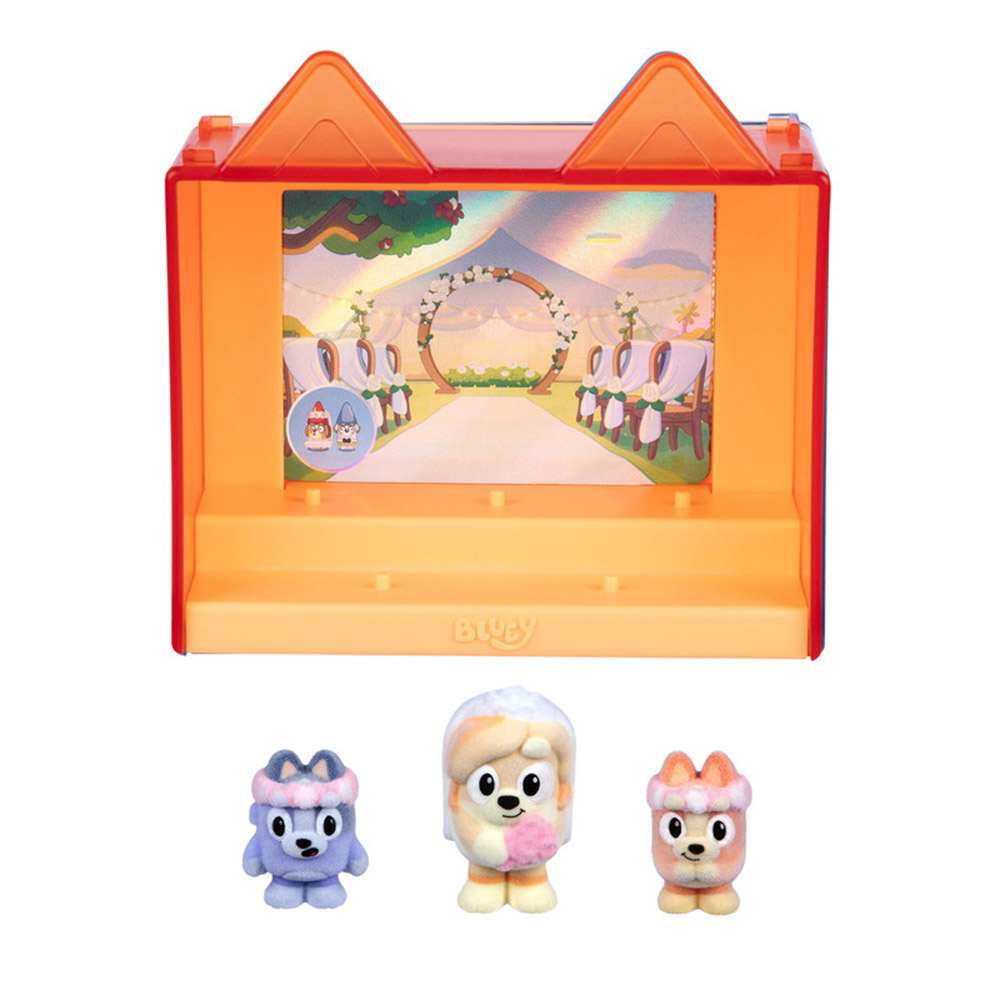 Bluey - Fuzzies Episode Pack Display Case And Figures - The Sign - 3 Pc Set