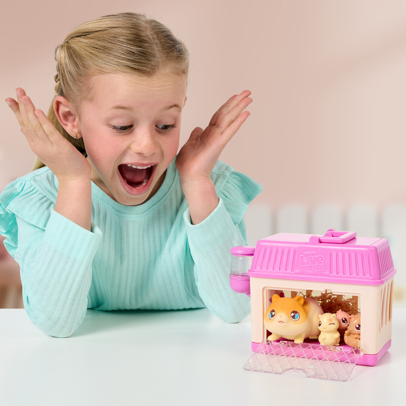 Little Live Pets - Mama Surprise S4 Mini Hamster Playset