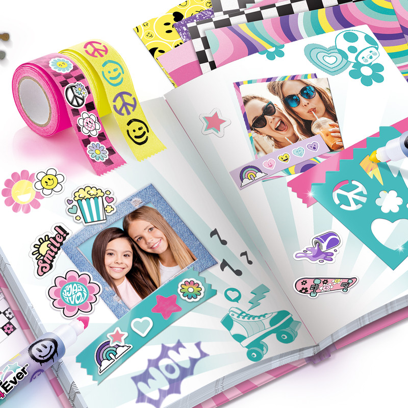 Canal Toys - Scrapbooking Secret Portfolio
