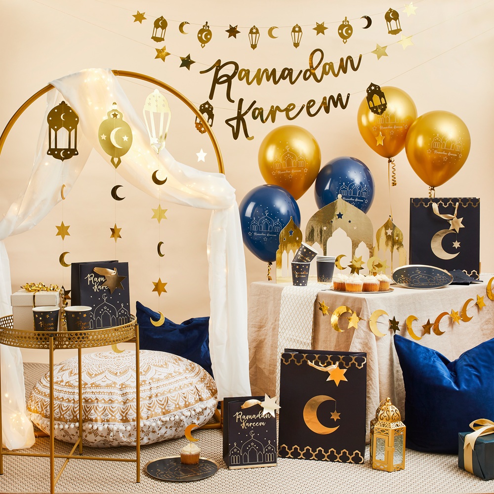Hootyballoo - Ramadan Kareem Card Banner - Gold - Pack Of 2 - 2 m