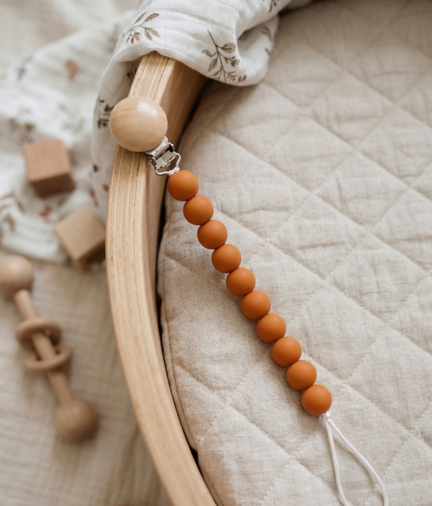 Maxims - Little Keeper Silicone Bead Pacifier Clip - Orange