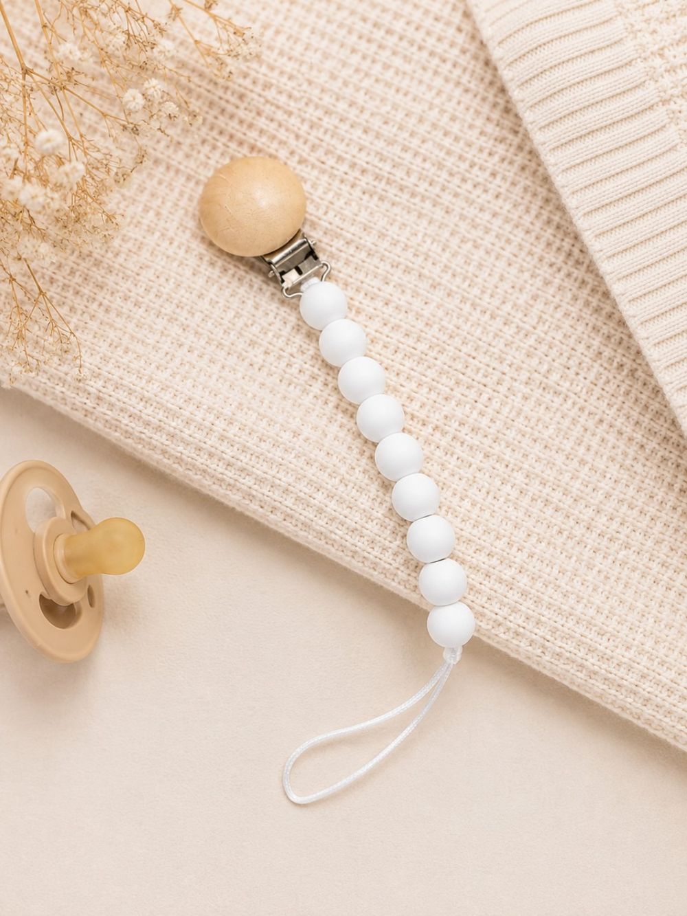 Maxims - Minimalist Silicone Pacifier Clip - White