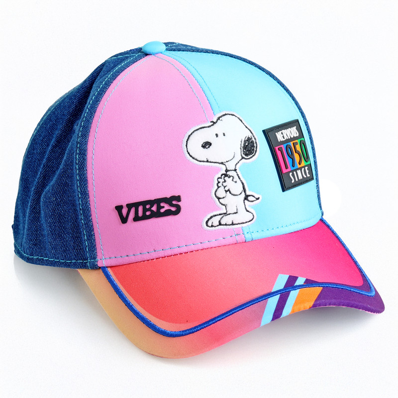 غطاء تروكير بيناتس Snoopy V4 المميز - متعدد الألوان