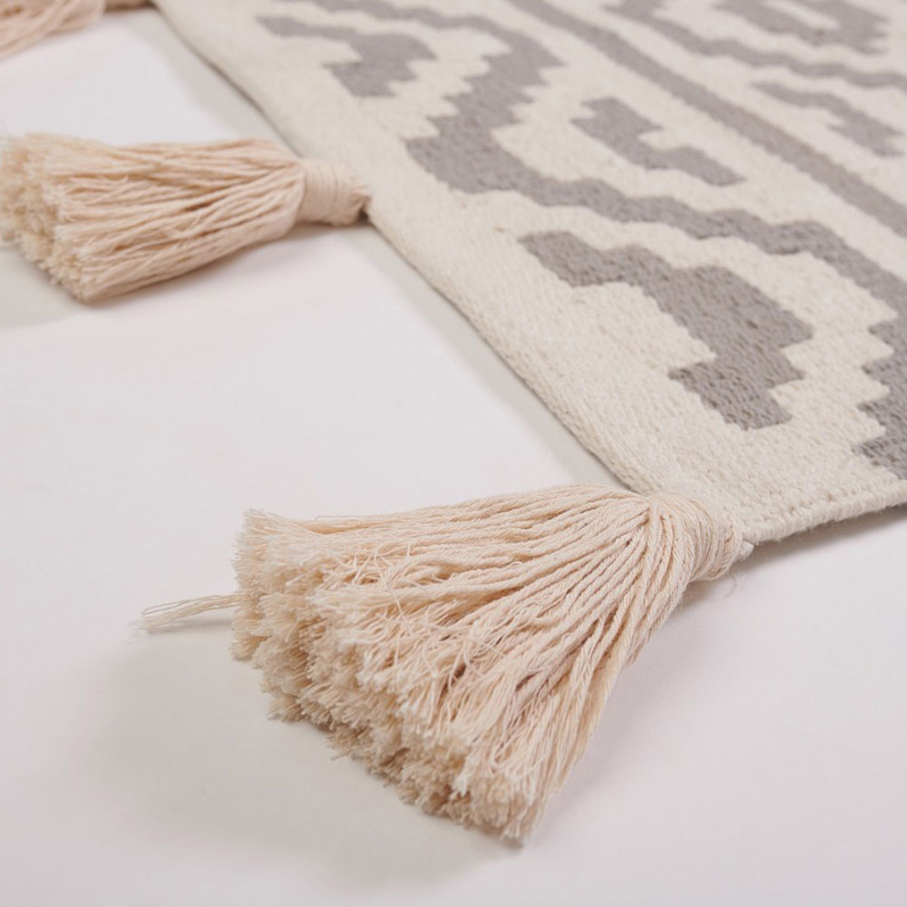Aiida - Design Sunoon Rug - Grey/Off White - Large