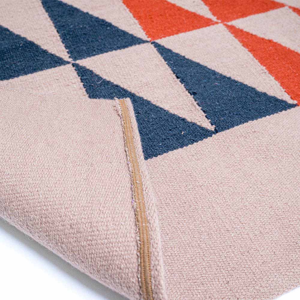 Aiida - Jamaa Nude Rug - Pink