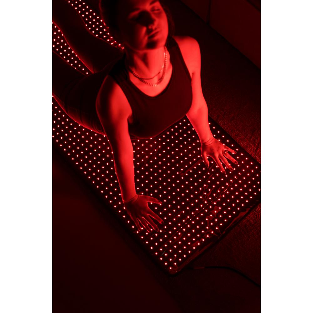 Rejuv - Red Light Therapy Mat - Black
